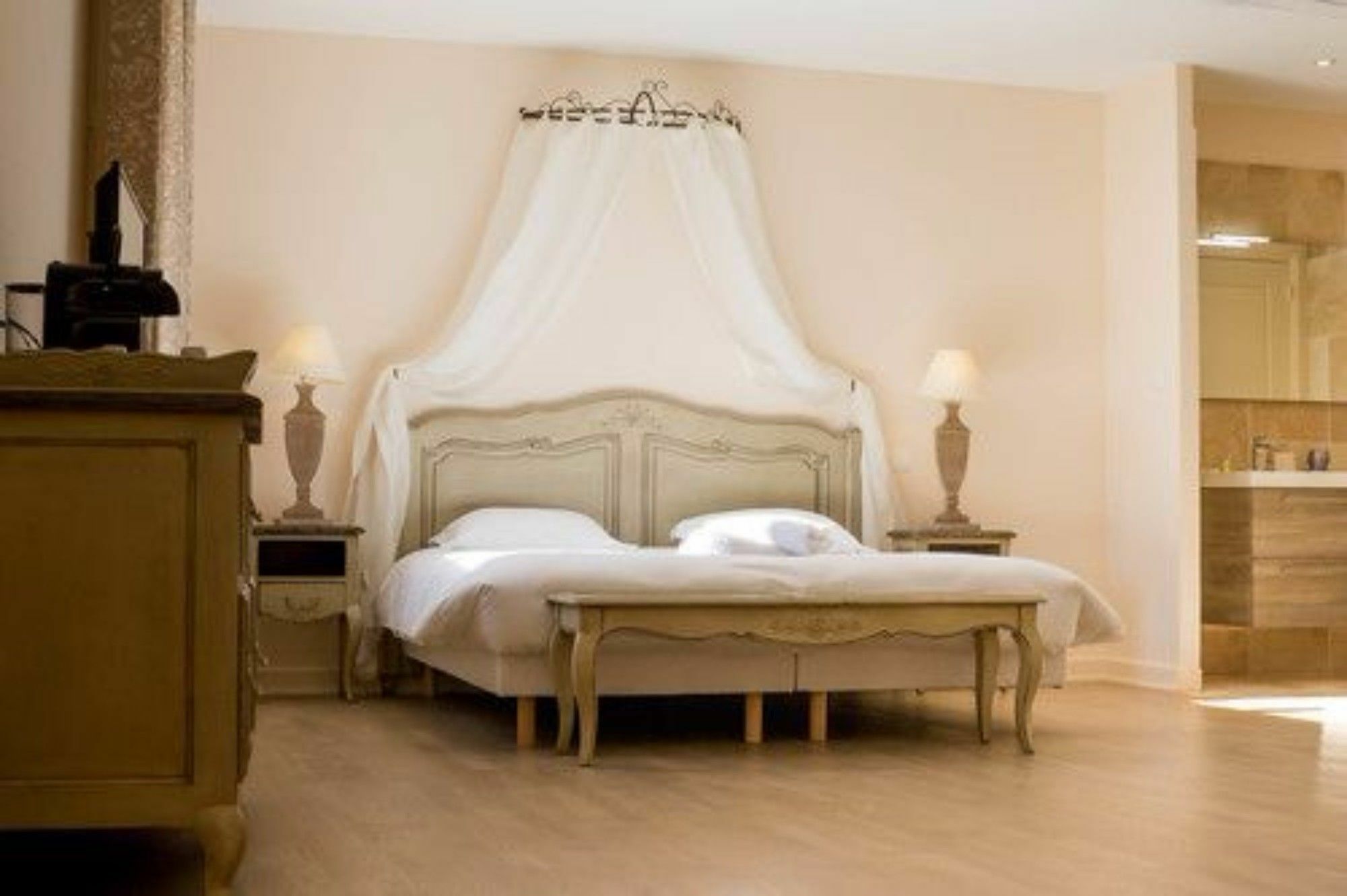 Le Cara Caliel 2G Apartment โบน ภายนอก รูปภาพ